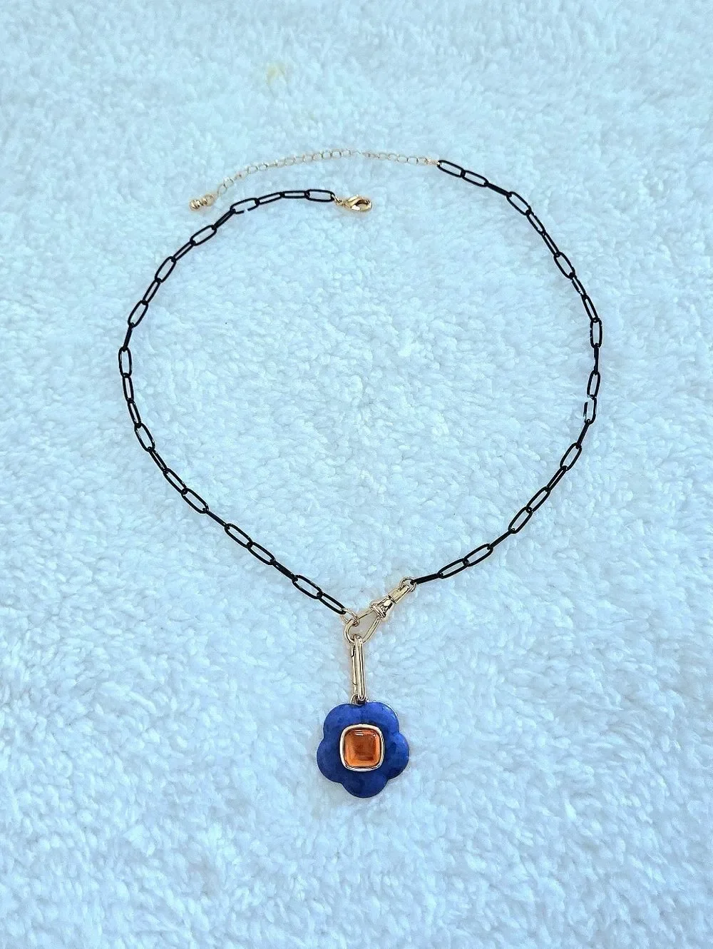 Blue💙 Flower🏵 Pendant Necklace on Black🖤 Paperclip📎 Chain⛓️ - NWOT